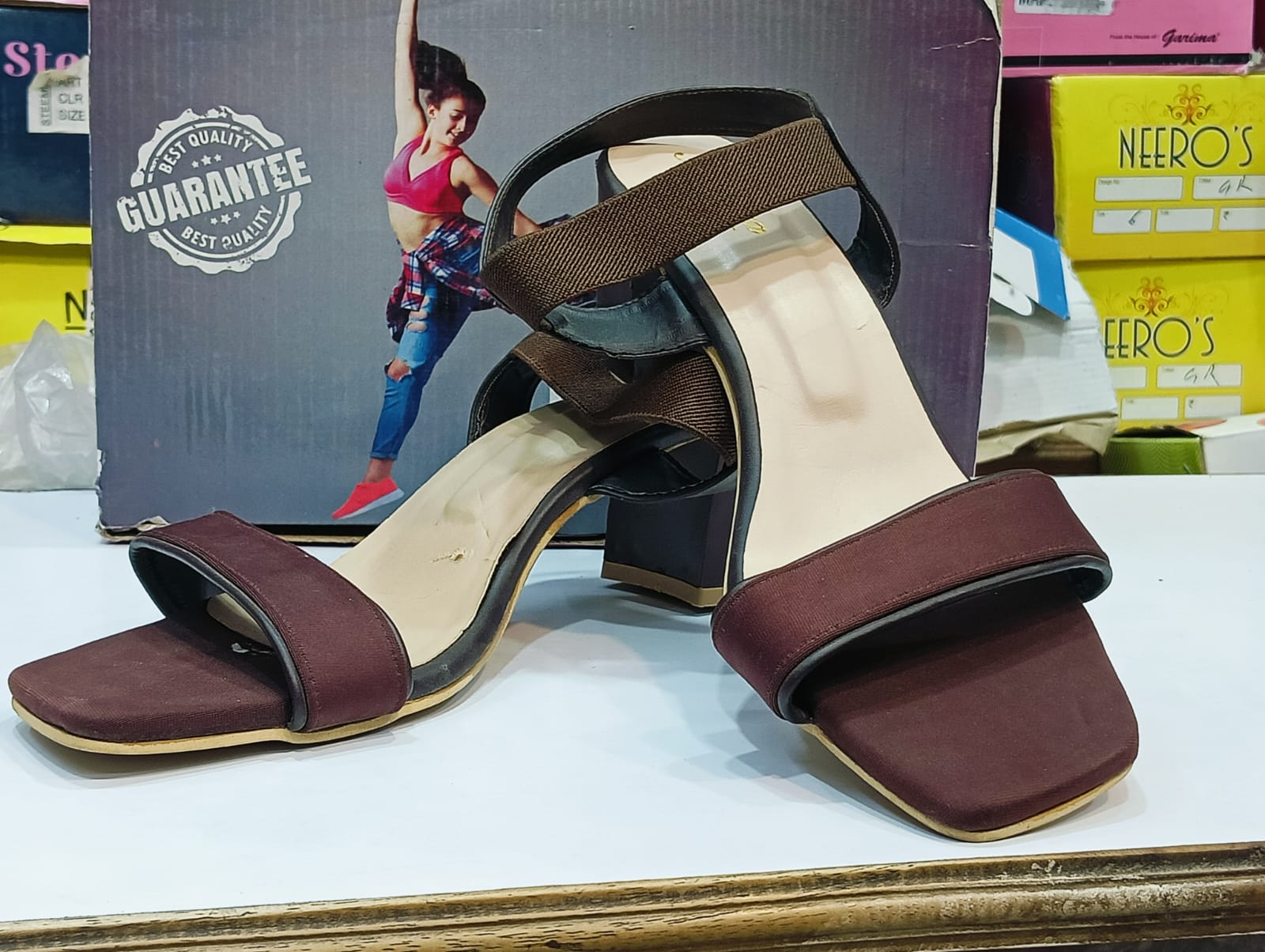 brownsandalH